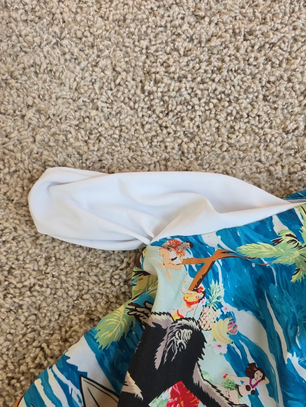 Boys Swim Trunks Hawaiian Island With Sasquatch Bigfoot Pattern Size Large